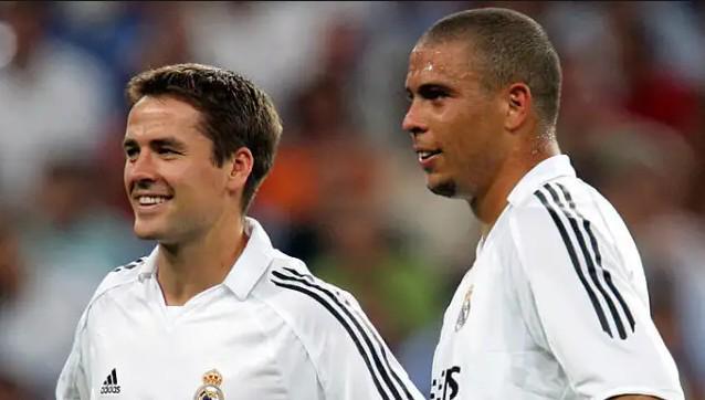 像一记重锤 像一记重锤